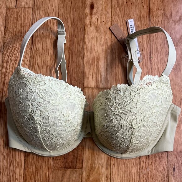 SKIMS Fits Everybody Lace Push Up Bra-Sage - Picture 4 of 6